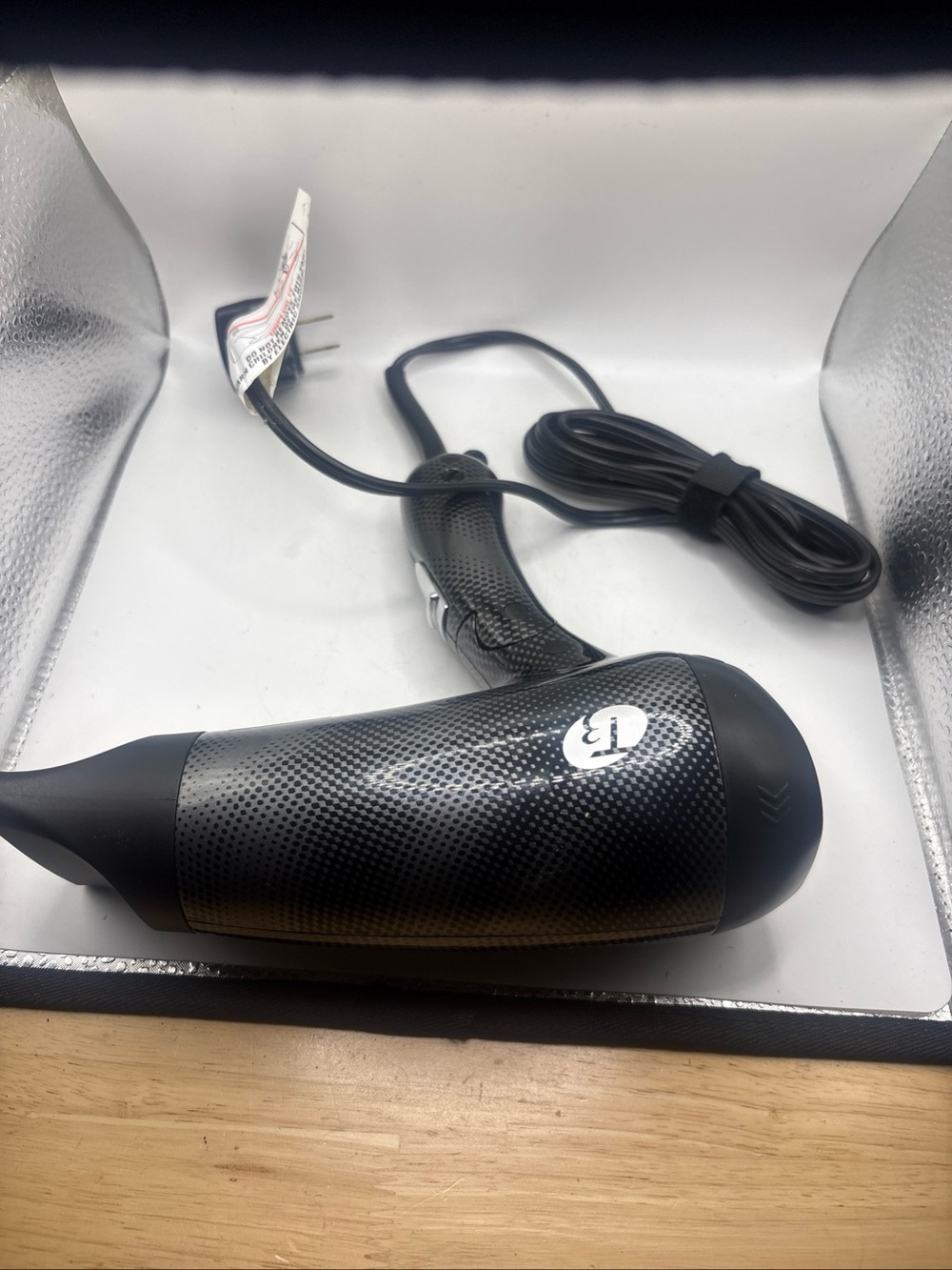 T3 Cool Shot Featherweight Luxe Hair Dryer 1800W - Model 73806 Works Great!